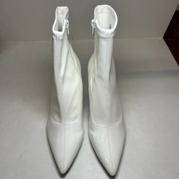 Wild Pair Womens 7.5 M White Patent Iloise Pointed Toe Booties DISPLAY KJ1 - Picture 7 of 7